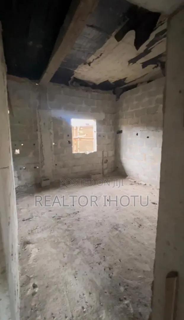 4bdrm Townhouse/Terrace in Guzape District for sale in Guzape District