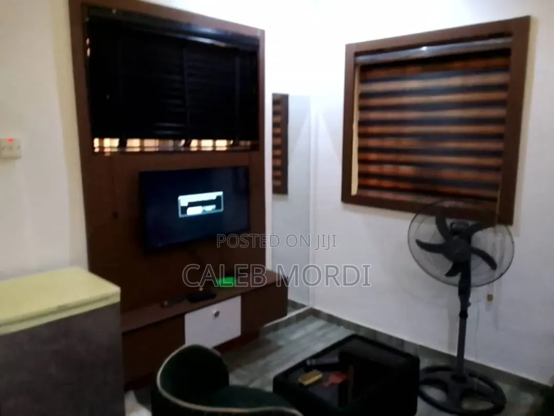 Cheap Classy Short-Let in Akoka Yaba in Fola Agoro