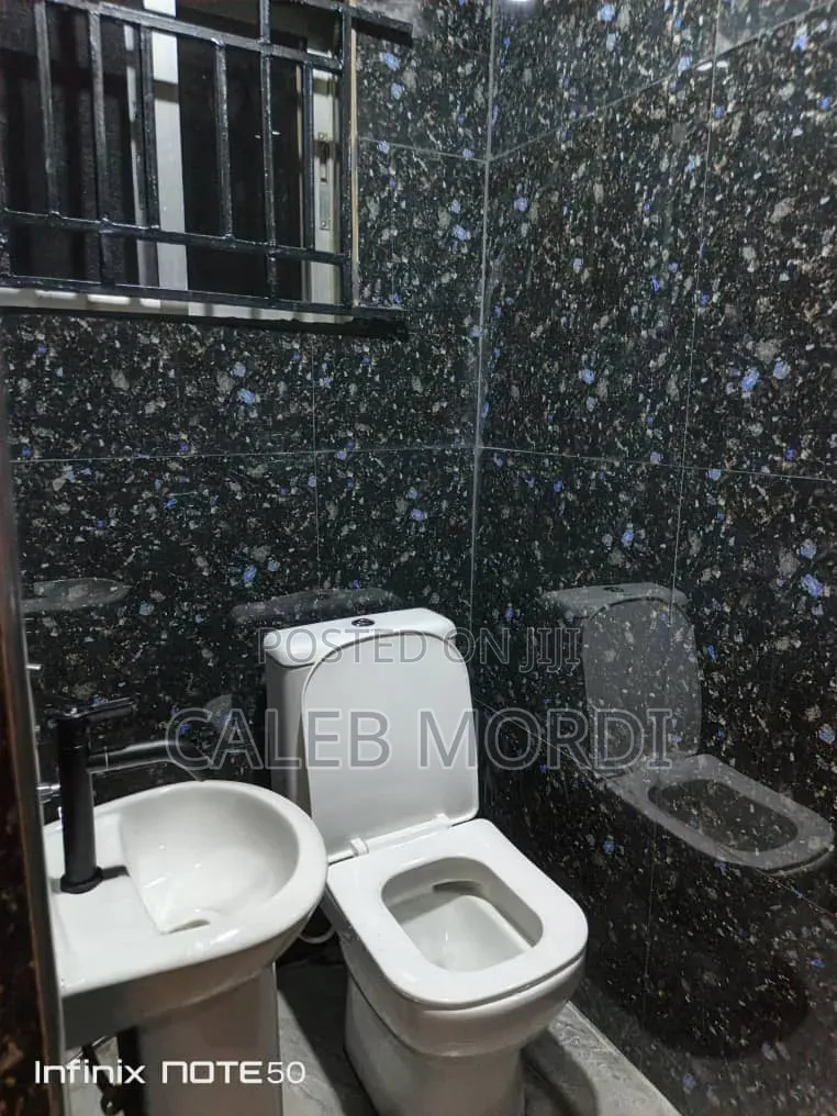 Affordable Studio Serviced Apartment for Longstay in Akoka Yaba in Fola Agoro