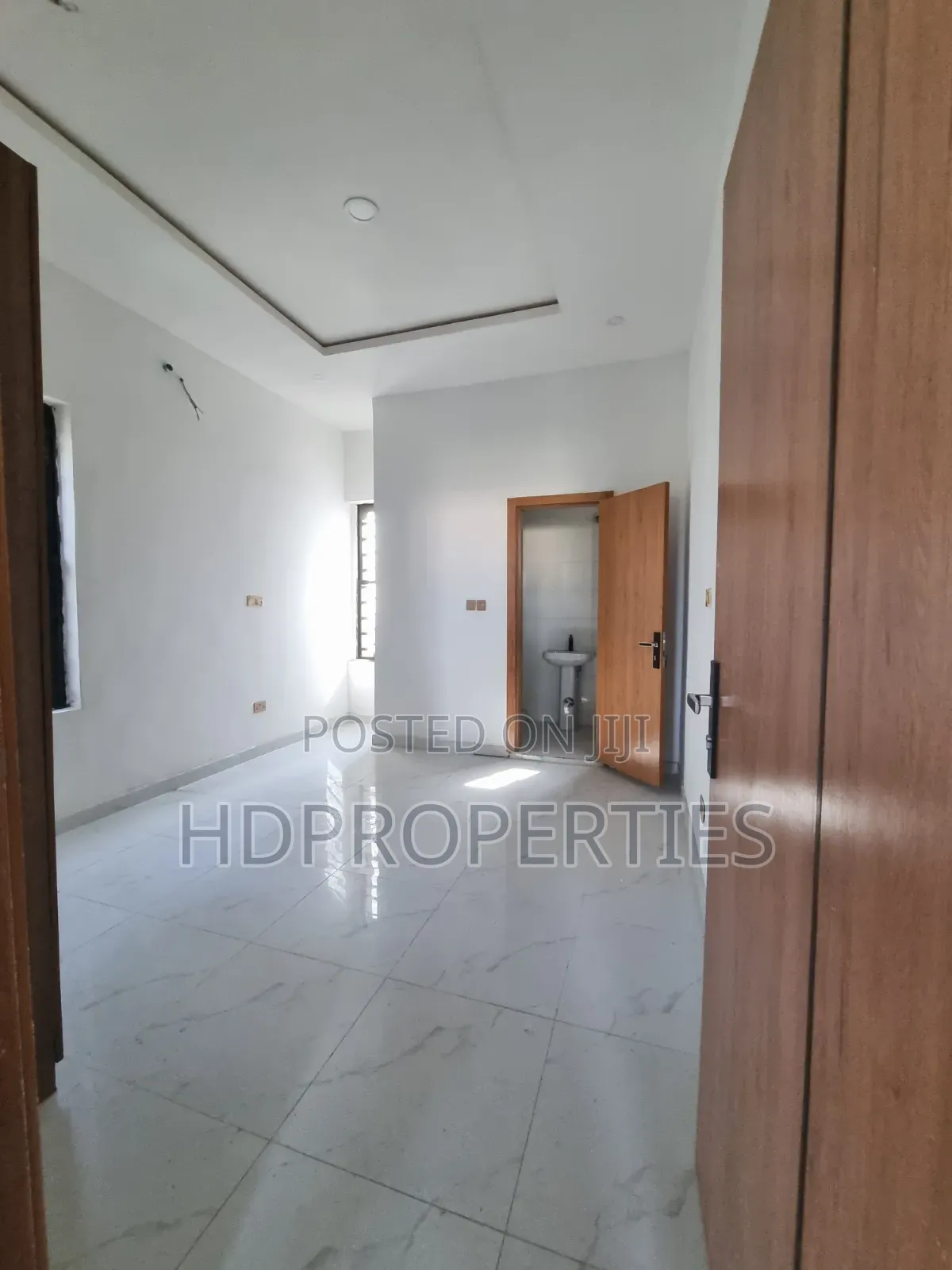 2bdrm Apartment in Gold Palm Estate, Lagos Island / Lagos Island in Lagos Island / Lagos Island
