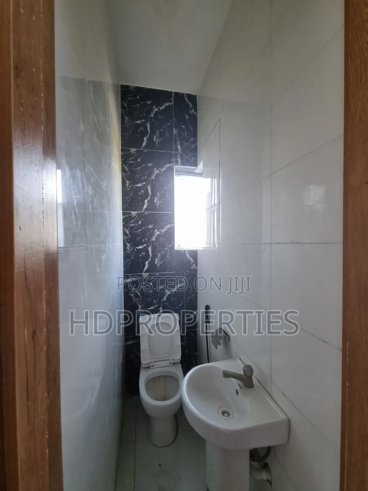 2bdrm Apartment in Gold Palm Estate, Lagos Island / Lagos Island in Lagos Island / Lagos Island