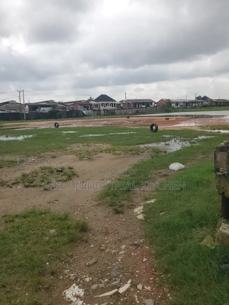 Prime 7,000sqm Commercial Car Lot Lease in Lagos Ideal for Car Dealer in Okokomaiko