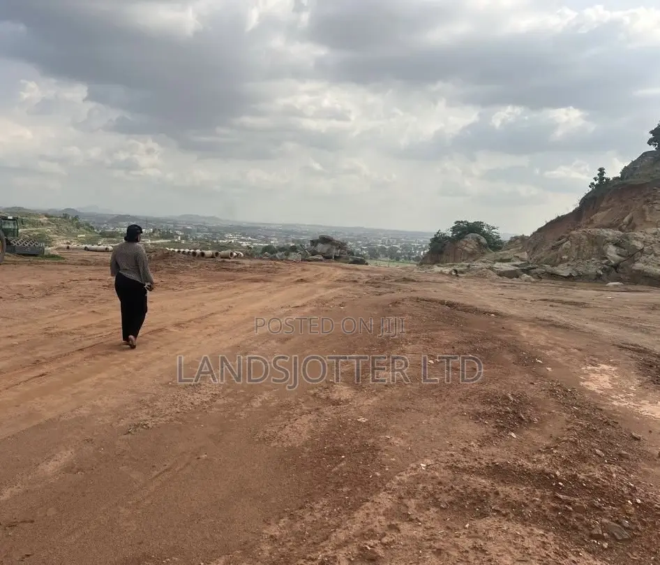 450sqm Land for 5bedrooms Fully Detached Duplex APO Burum in Apo District