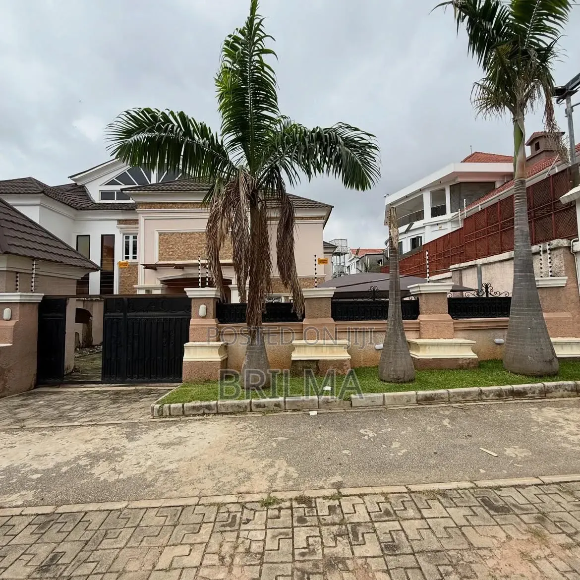 Furnished 5bdrm Duplex in Guzape District for sale in Guzape District