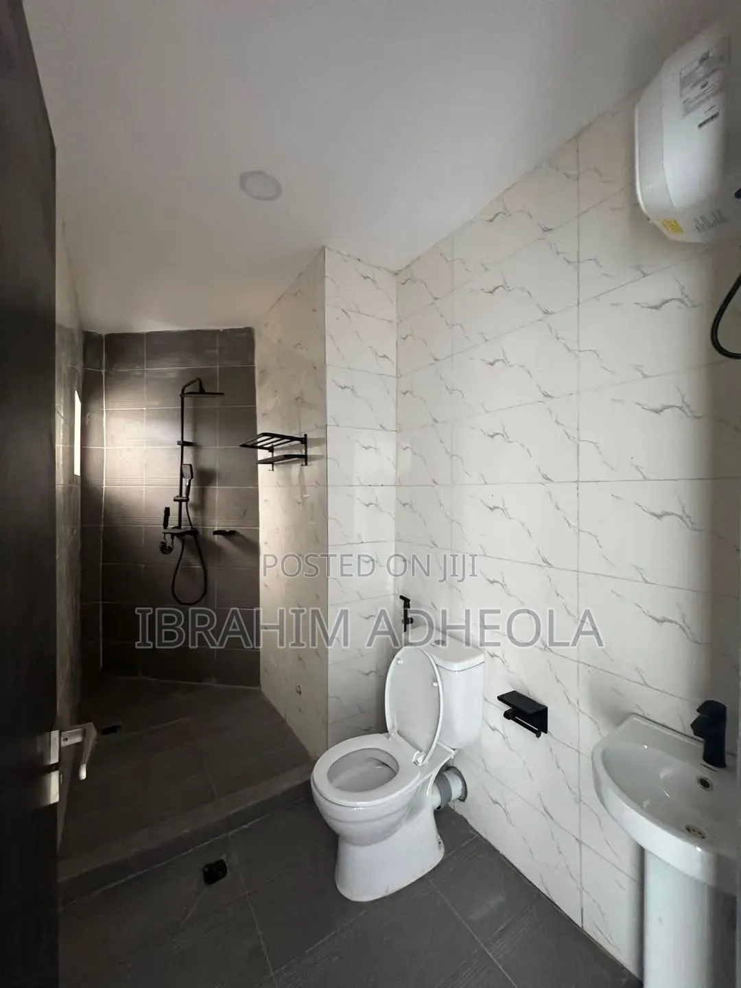 3bdrm Apartment in Ifako for sale in Ifako-Gbagada