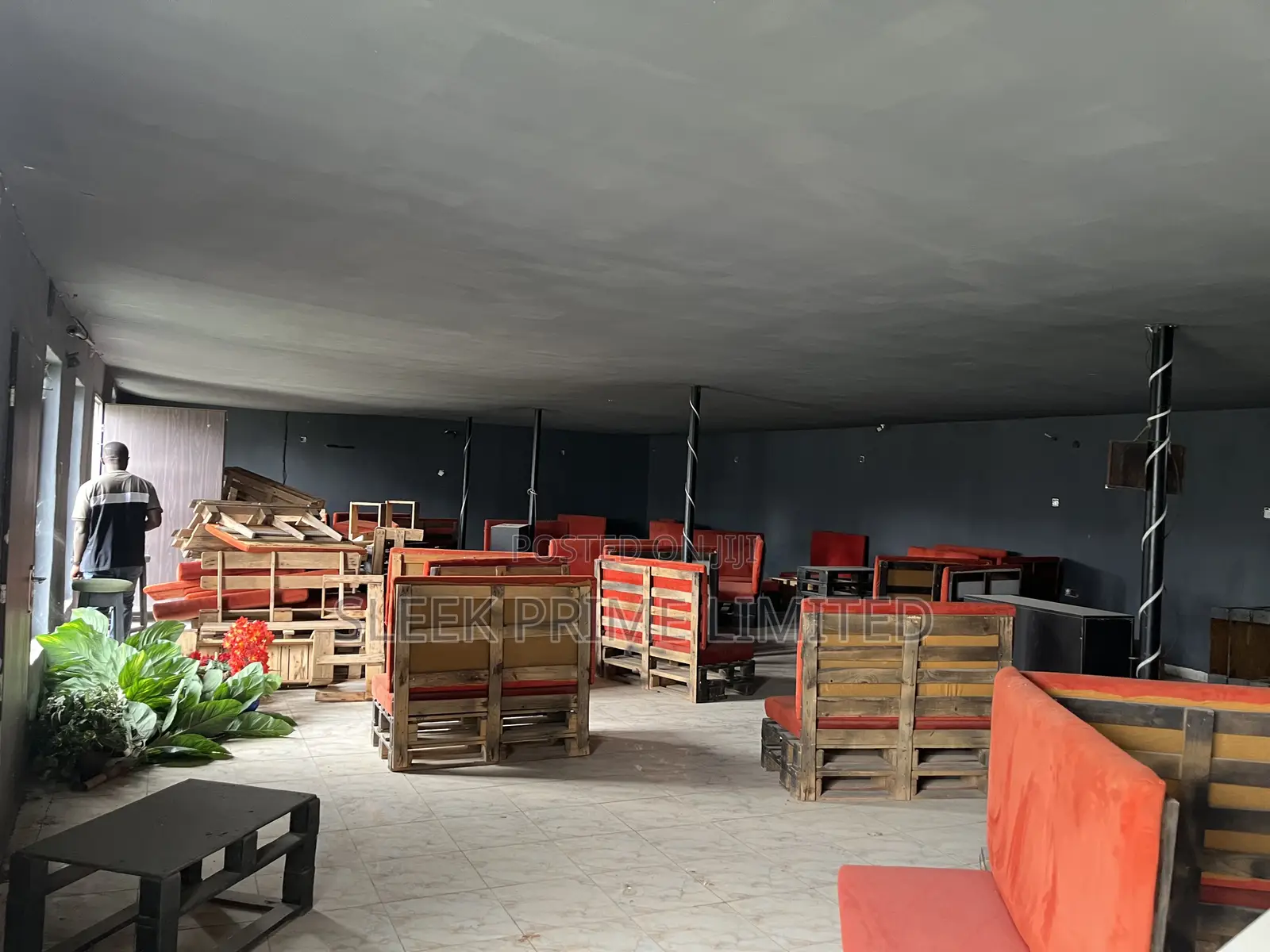 Church Hall/Ware House/ Event Hall for Yearly Rent at Guzape for in Guzape District