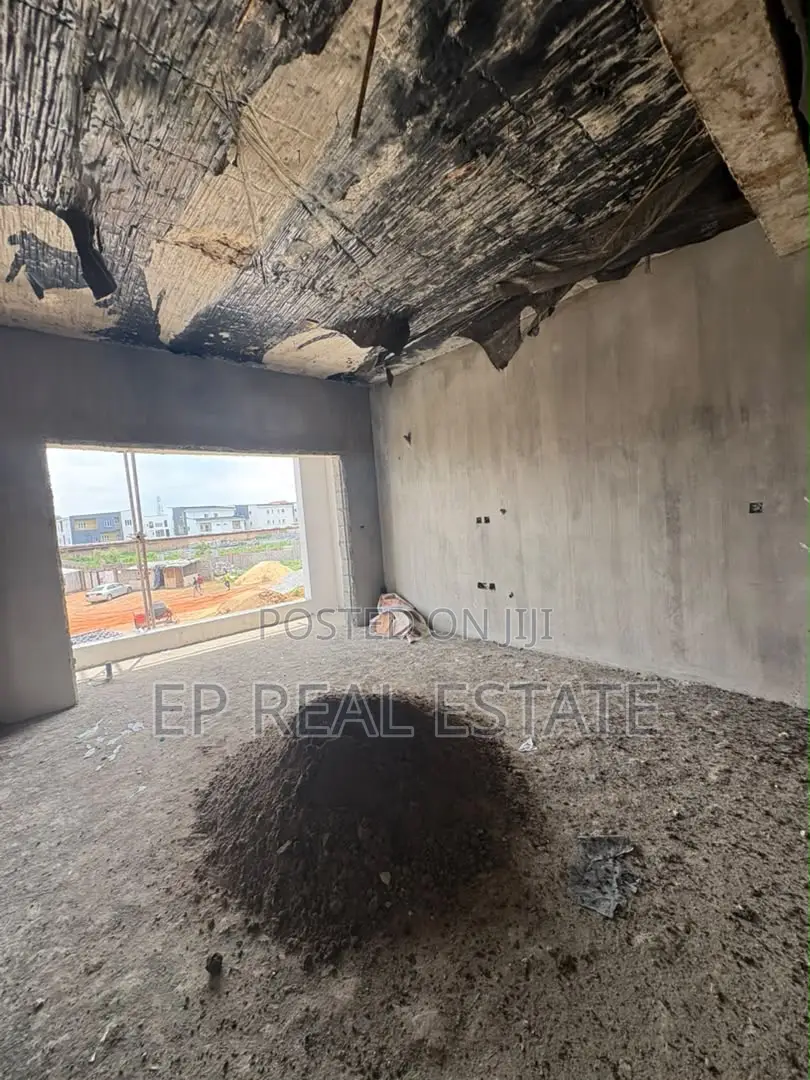 5bdrm Duplex in Katampe Extension for sale in Katampe Extension