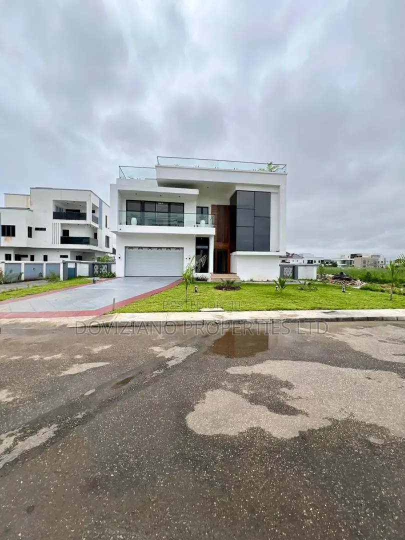 5bdrm Duplex in VGC / Ajah for sale in VGC / Ajah