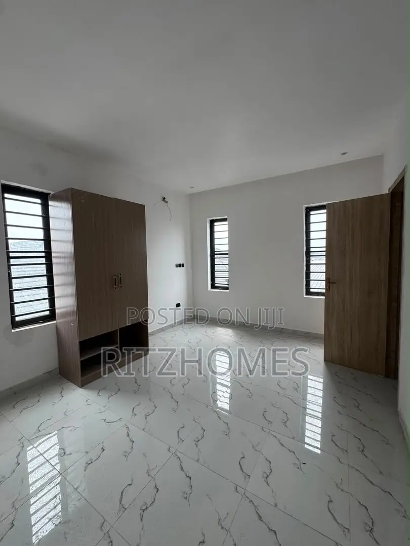 4bdrm Townhouse / Terrace in Lekki for rent in Lekki