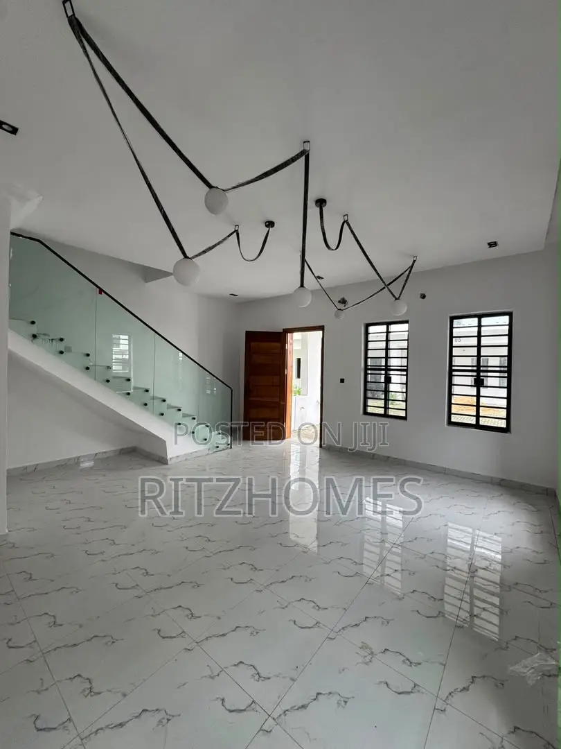4bdrm Townhouse / Terrace in Lekki for rent in Lekki