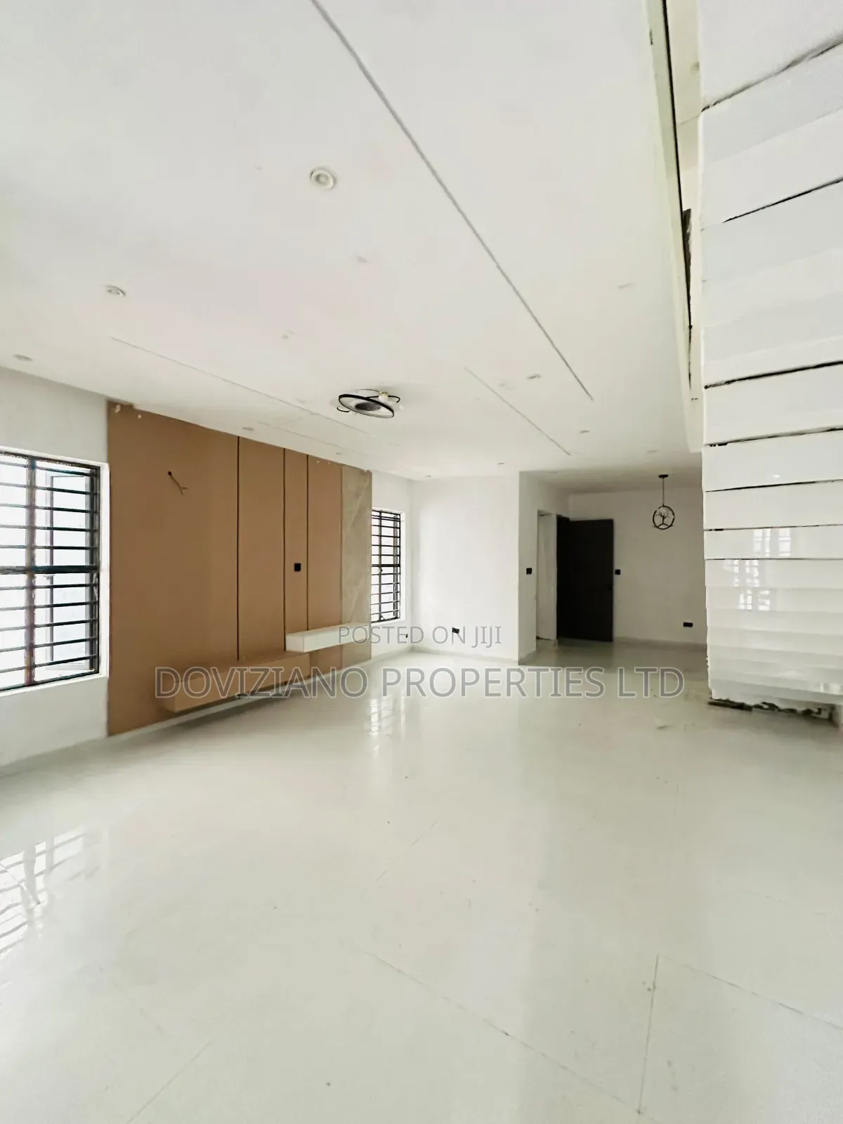 4bdrm Duplex in Secured Environment, Off Lekki-Epe Expressway for sale in Off Lekki-Epe Expressway