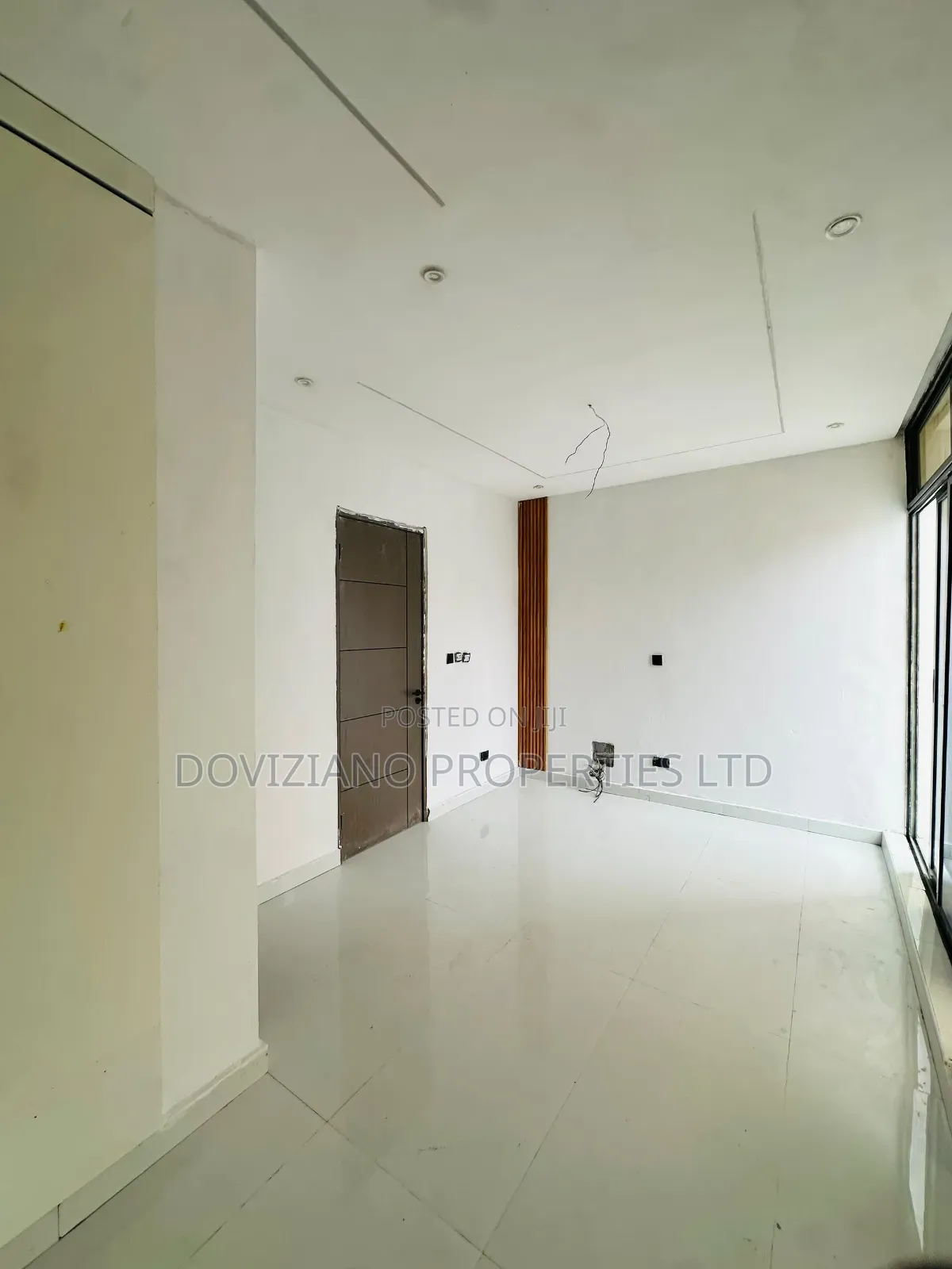4bdrm Duplex in Secured Environment, Off Lekki-Epe Expressway for sale in Off Lekki-Epe Expressway