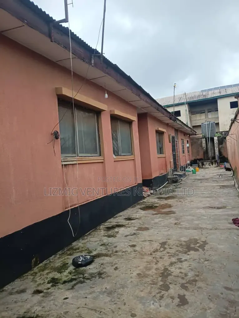 2bdrm Bungalow in Celestial Rd, Ikotun / Ikotun/Igando for sale in Ikotun / Ikotun/Igando