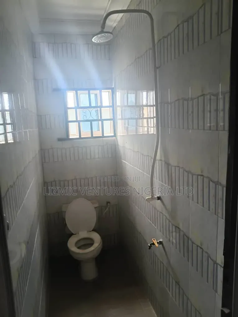 2bdrm Bungalow in Celestial Rd, Ikotun / Ikotun/Igando for sale in Ikotun / Ikotun/Igando