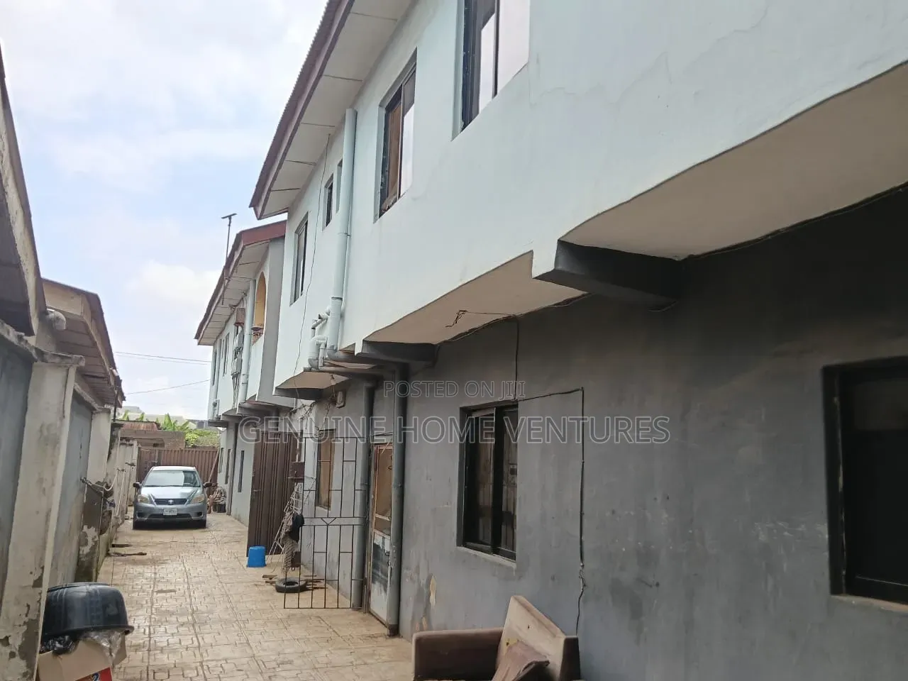 14bdrm Block of Flats in Abule Egba for sale in Abule Egba