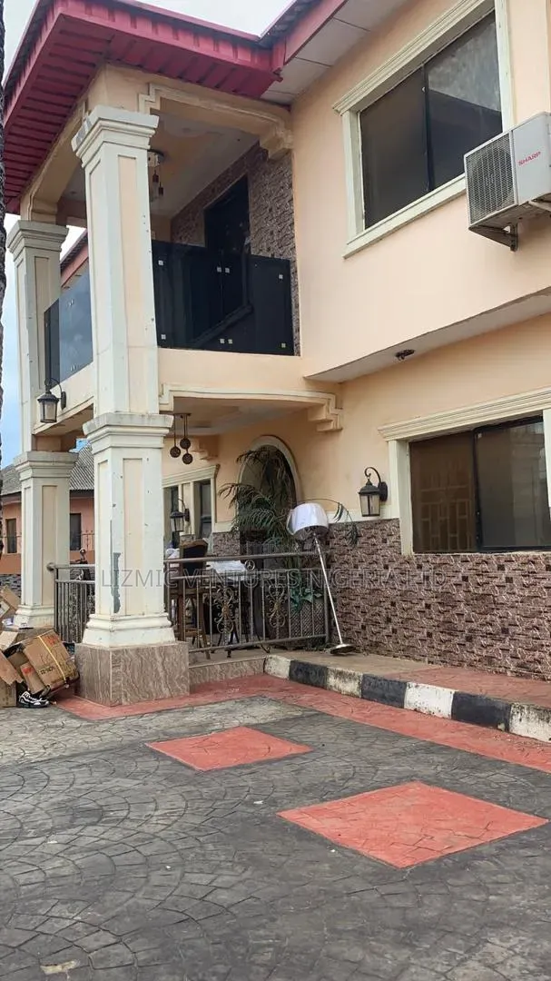 Furnished 5bdrm Duplex in Isuti Rd, Ikotun / Ikotun/Igando for sale in Ikotun / Ikotun/Igando