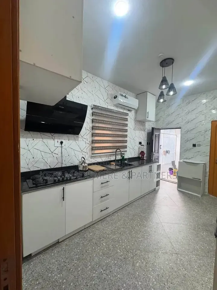 Furnished 4bdrm Duplex in Dr Peter Odili , for sale in Trans Amadi