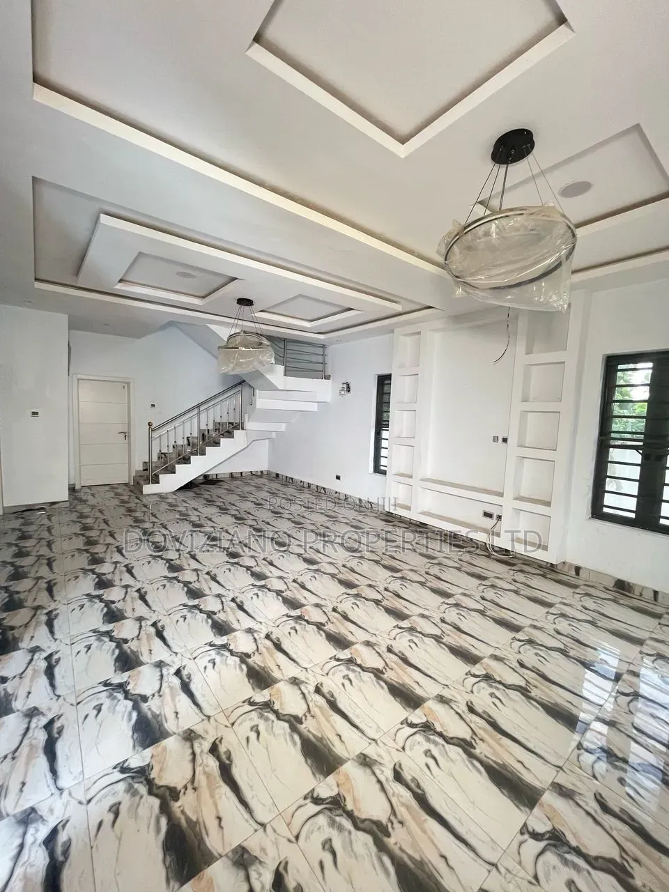5bdrm Duplex in Secured Estate, Ado / Ajah for sale in Ado / Ajah