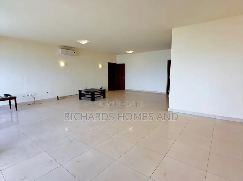 3bdrm Apartment in Banana Island for sale in Banana Island