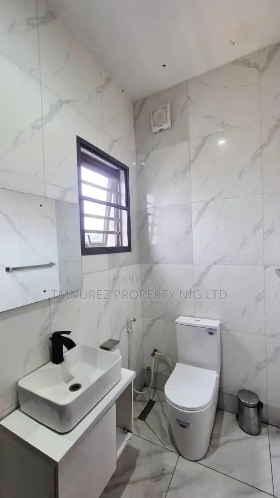 Furnished 2bdrm Apartment in Lekki Phase 1 for rent in Lekki Phase 1