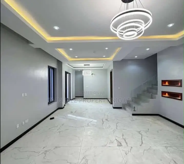4bdrm Apartment in Lekki Phase 1 for rent in Lekki Phase 1