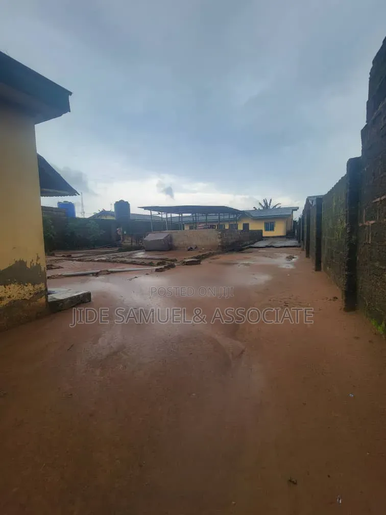 Furnished 2bdrm Bungalow in Ayobo for sale in Ayobo