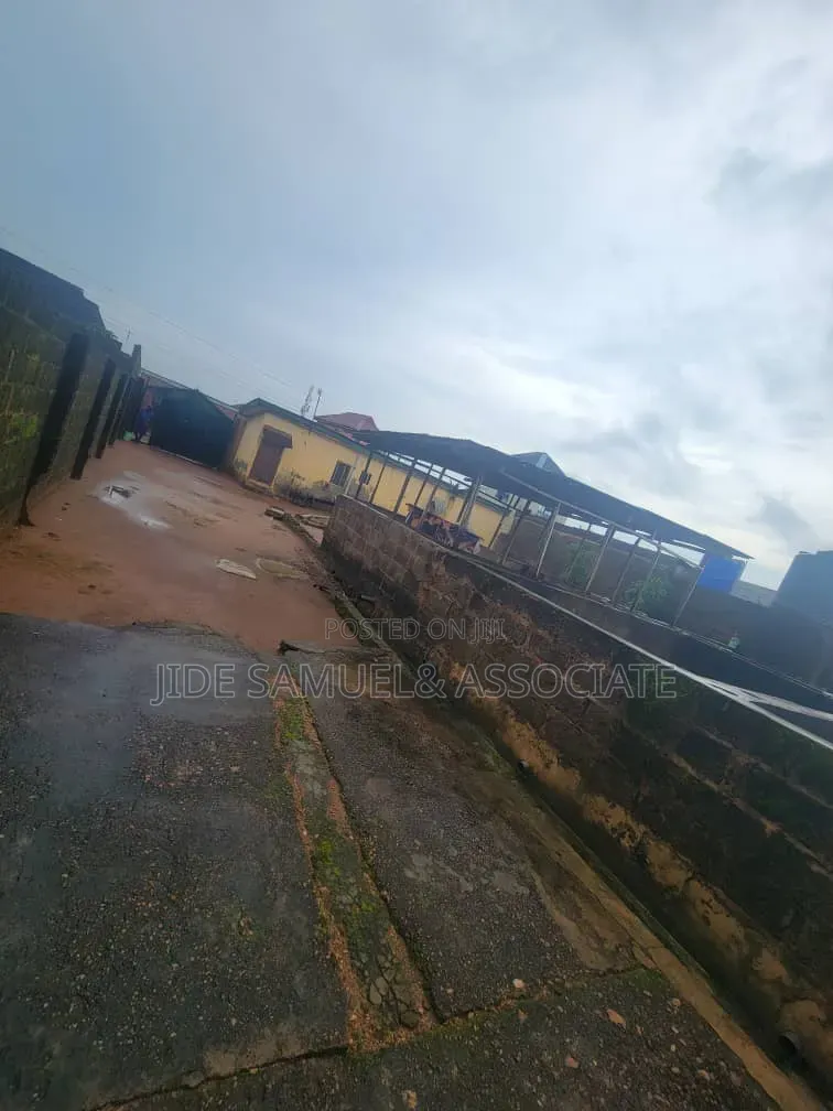 Furnished 2bdrm Bungalow in Ayobo for sale in Ayobo
