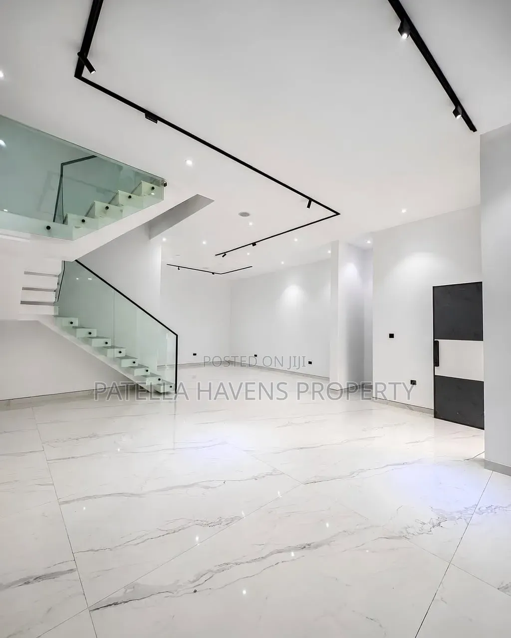 4bdrm Townhouse/Terrace in Guzape District for sale in Guzape District
