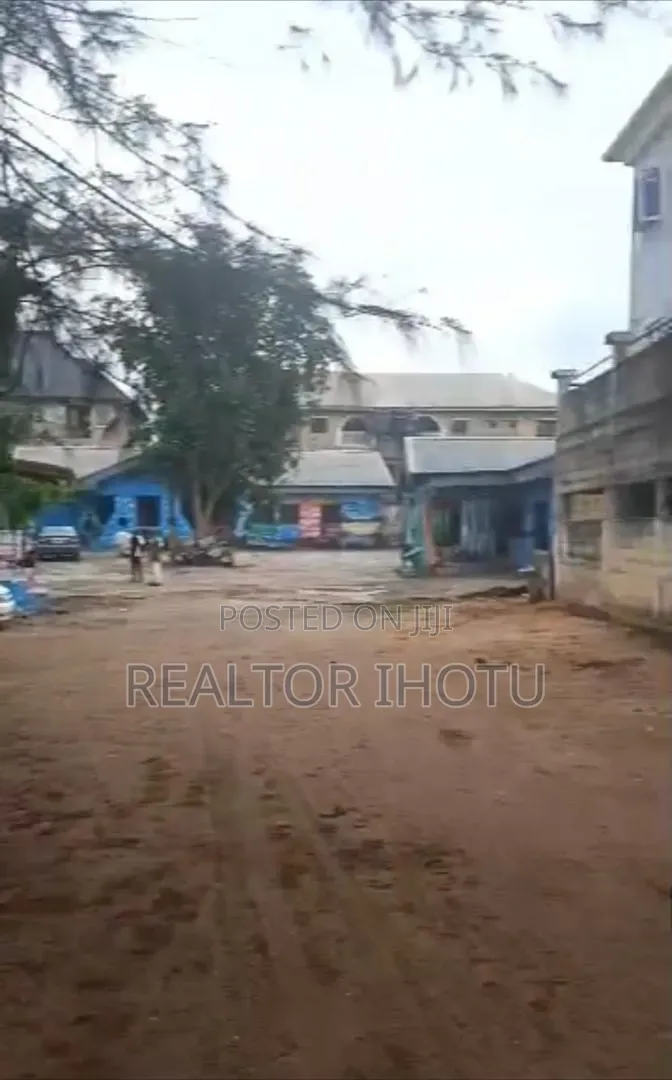 4bdrm Block of Flats in Owerri for sale in Owerri