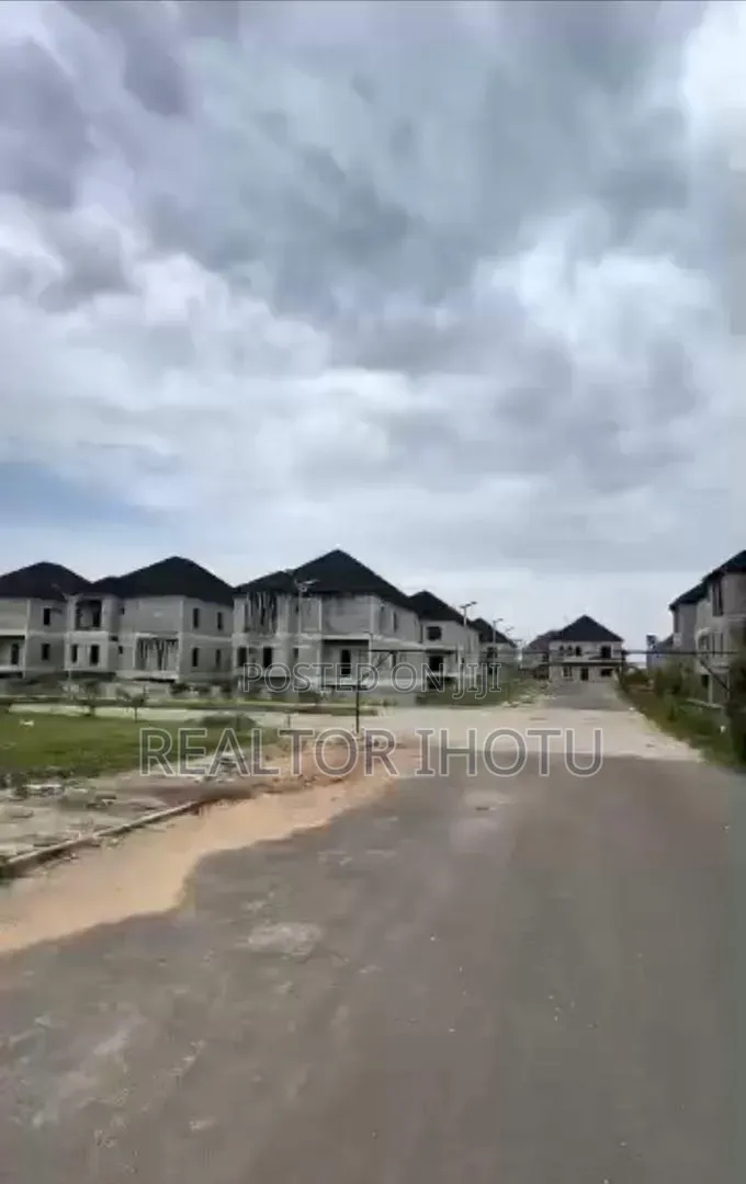 4bdrm Bungalow in Life Camp for sale in Life Camp