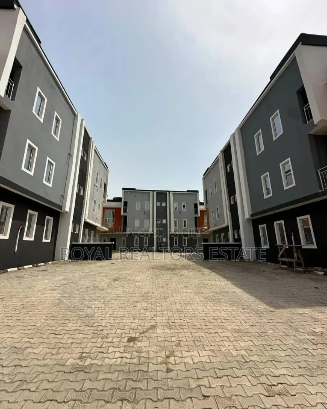 4bdrm Duplex in Idu Industrial for sale in Idu Industrial