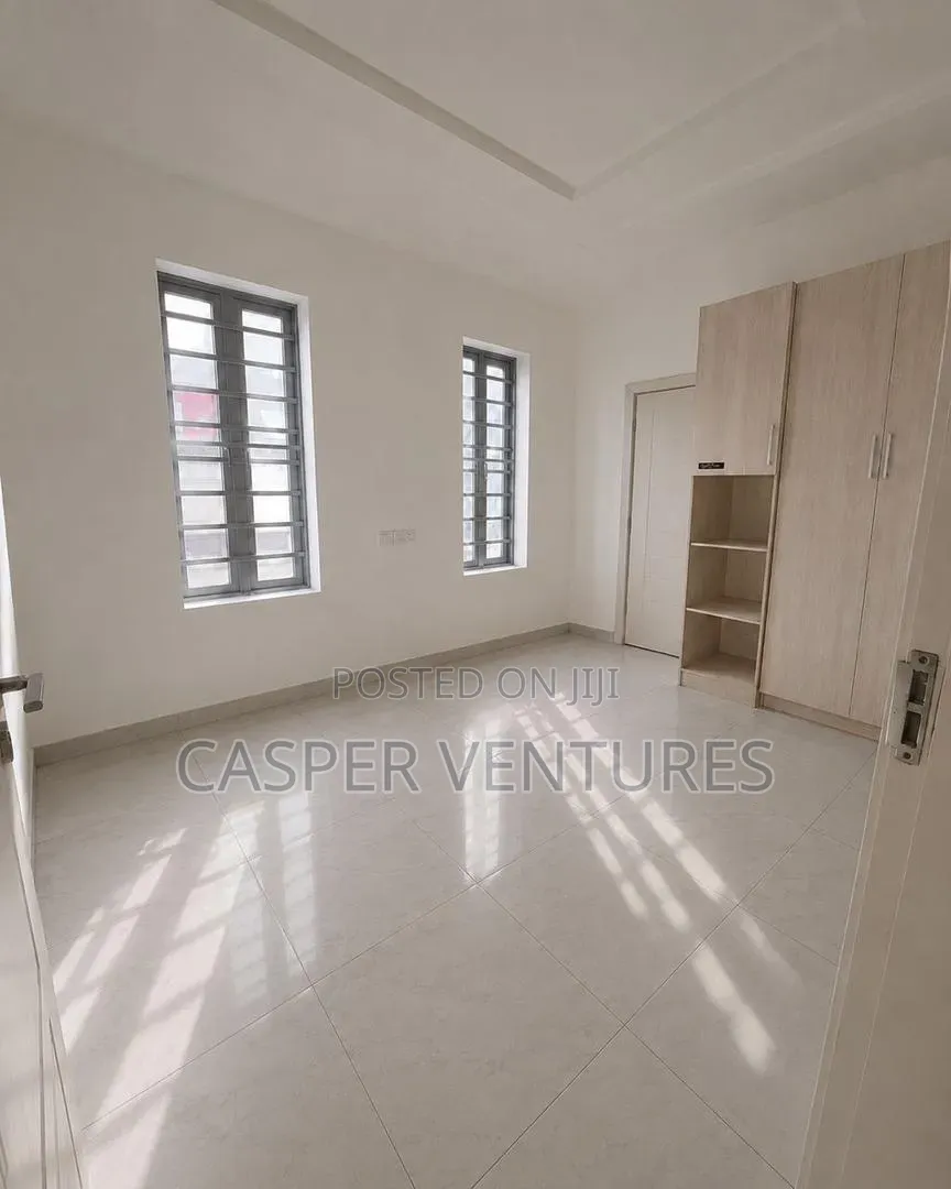 1bdrm Shared Apartment in Osapa for rent in Osapa london