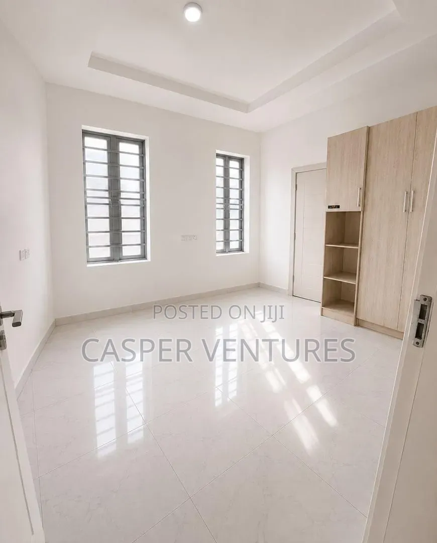 1bdrm Shared Apartment in Osapa for rent in Osapa london