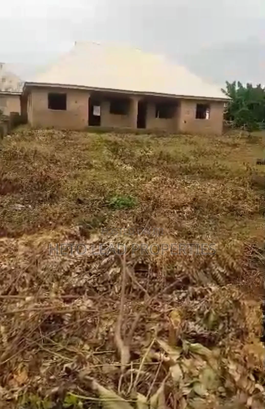 3bdrm Bungalow in Adron Road, Ayegun, Akala Express for sale in Akala Express