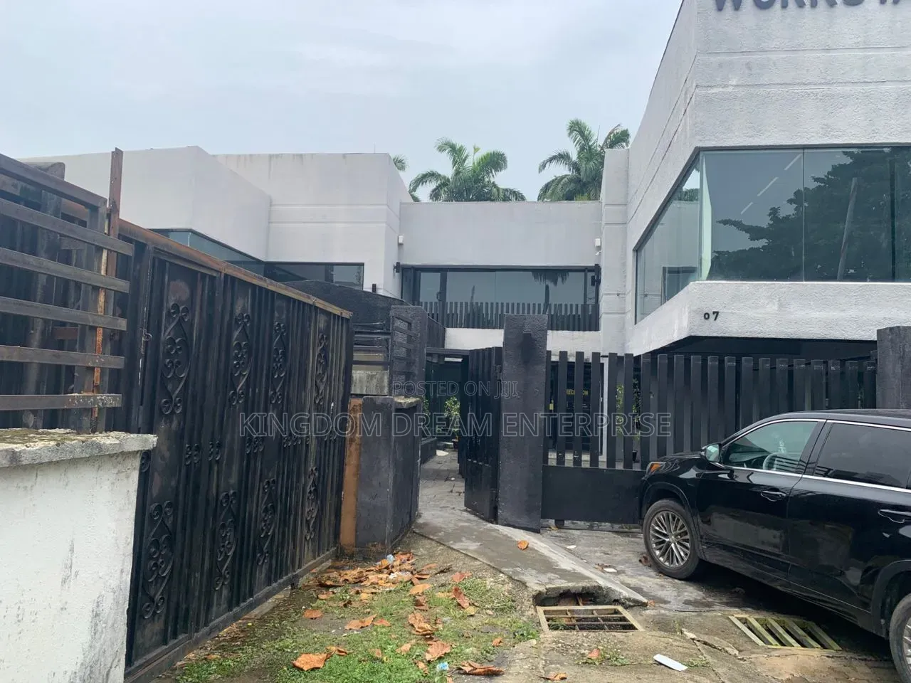 Office Building Commercial Property Victoria Island Lagos in Saka Tinubu