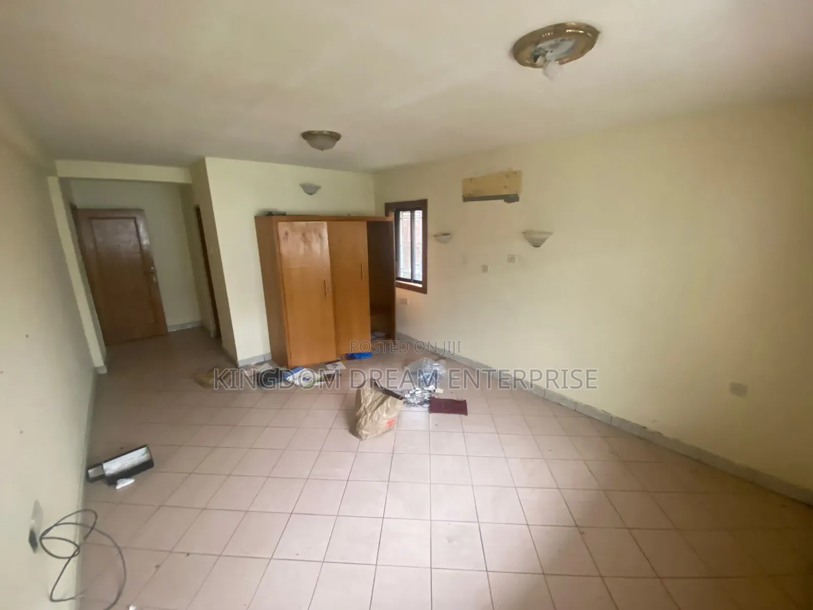 Office Building Commercial Property Victoria Island Lagos in Saka Tinubu