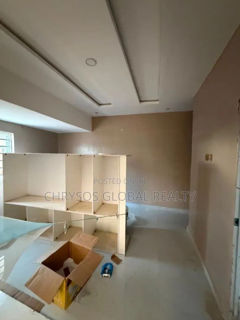 2bdrm Duplex in Alalubosa Gra, for rent in Alalubosa
