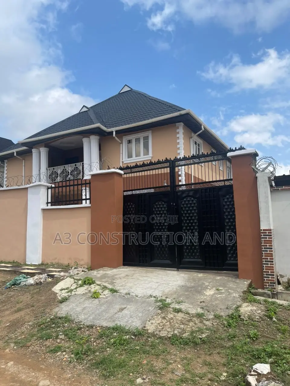 3bdrm Block of Flats in Okebadan Estate, for rent in Akobo
