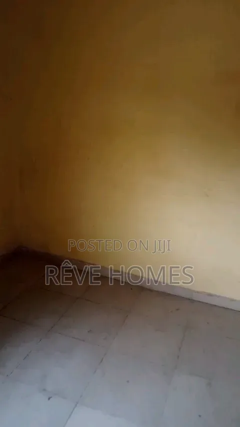2bdrm Block of Flats in Iwaya for rent in Iwaya
