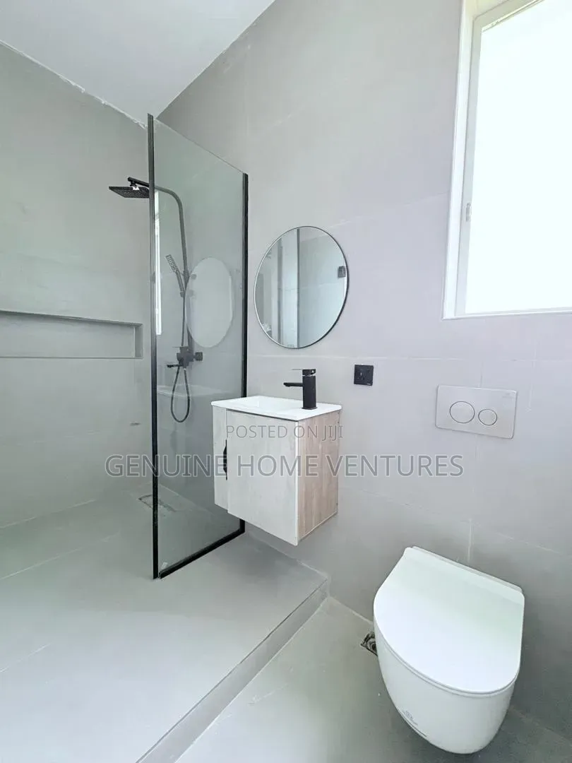 2bdrm Maisonette in Lekki Phase One for rent in Lekki Phase 1