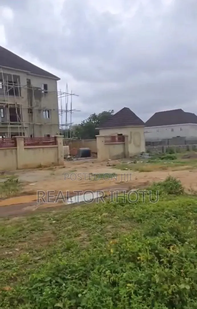 649sqm, Residential, Fcda C of O, Untarred Road. in Kubwa