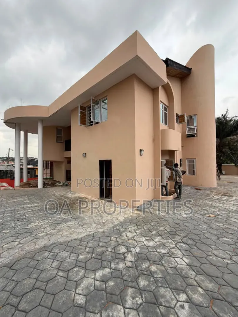 2bdrm Duplex in Alalubosa Gra Ibadan for rent in Ibadan