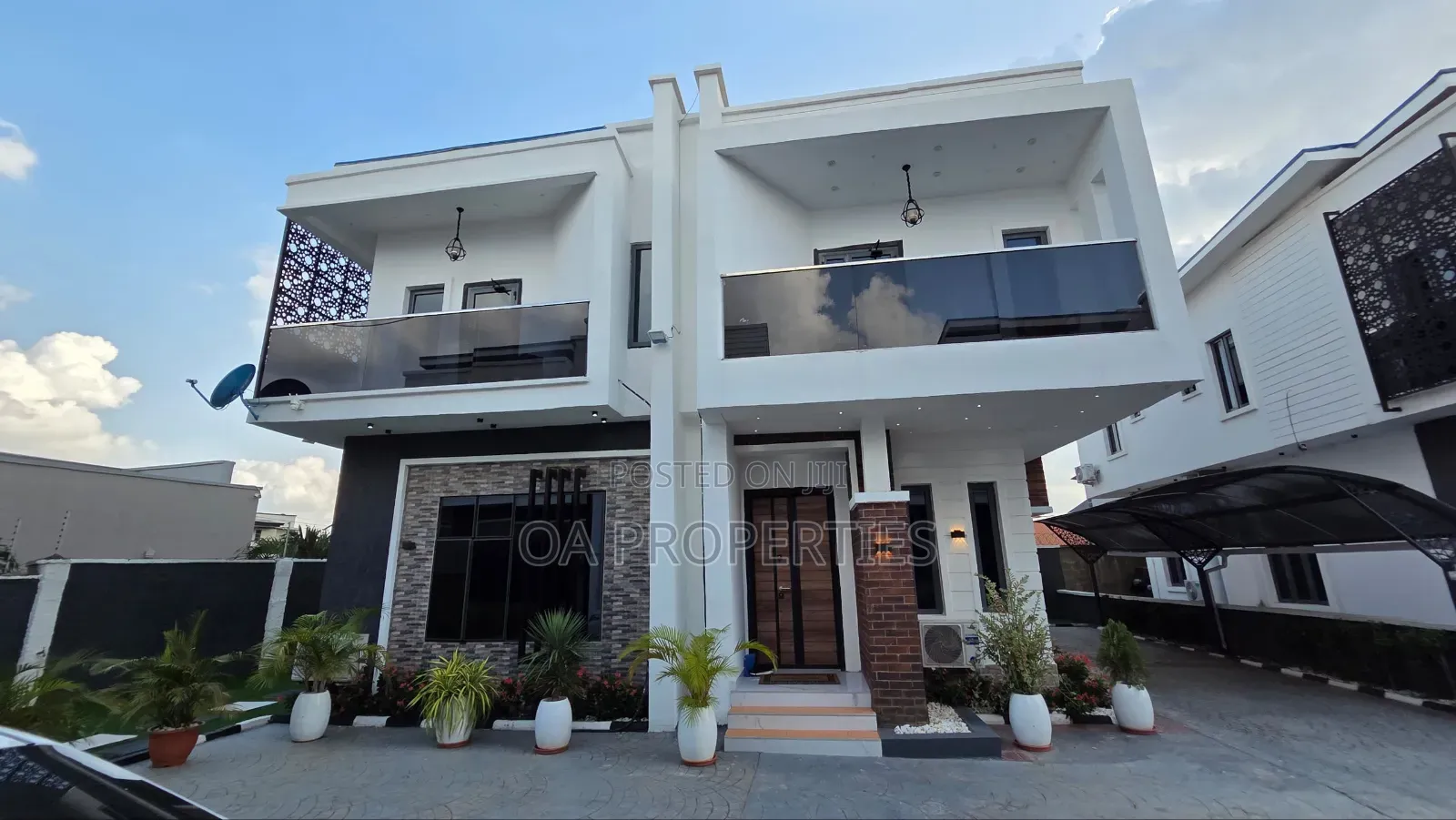 Furnished 3bdrm Duplex in Kolapo Ishola Gra for sale in Ibadan