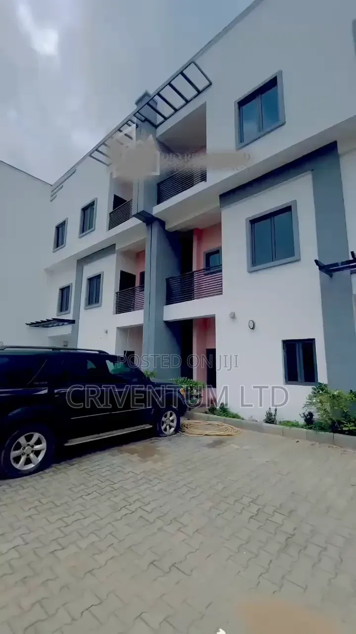 4bdrm Duplex in Durumi for sale in Durumi