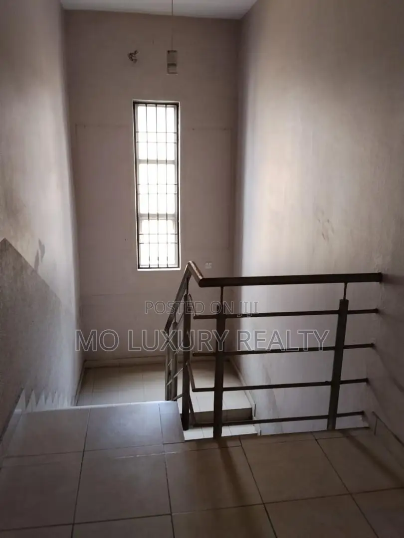 4bdrm Duplex in Lekki Phase 1 for rent in Lekki Phase 1