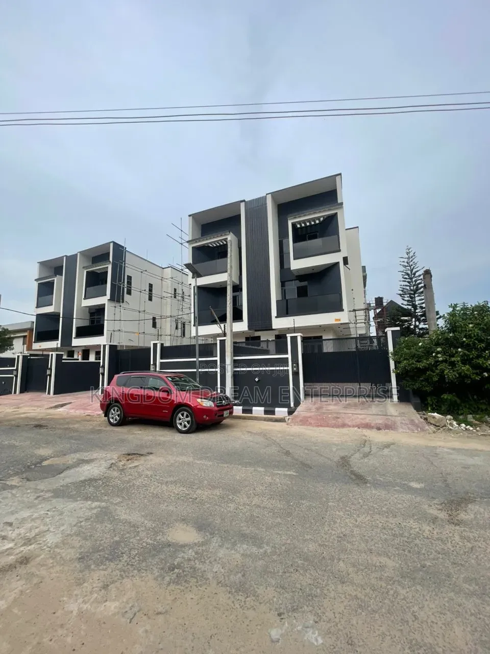 4bdrm Duplex in Adeniyi Jones Ikeja for sale in Adeniyi Jones