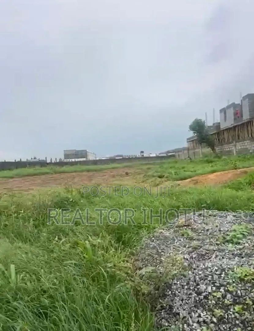 1500sqm, Residential, Fcda C of O, Untarred Road in Jahi