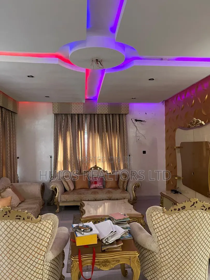 4bdrm Duplex in Awoyaya for sale in Awoyaya