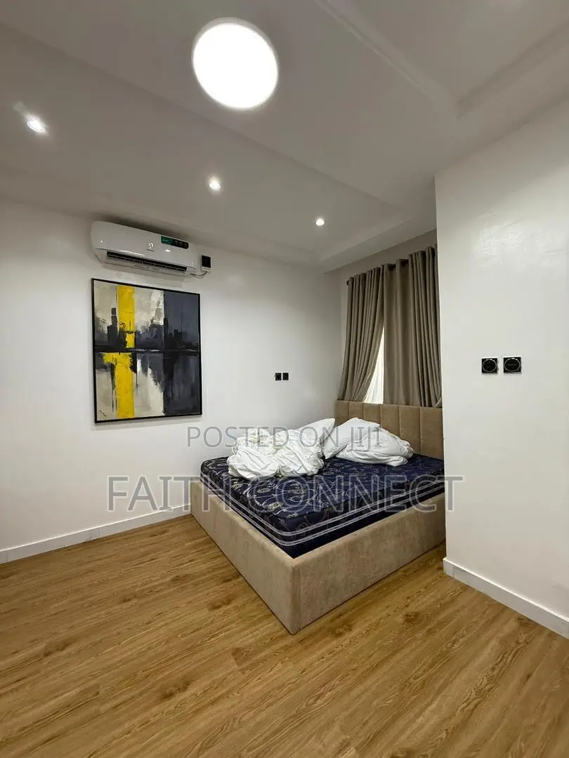 Furnished 3bdrm Apartment in Lekki Phase 1 for sale in Lekki Phase 1