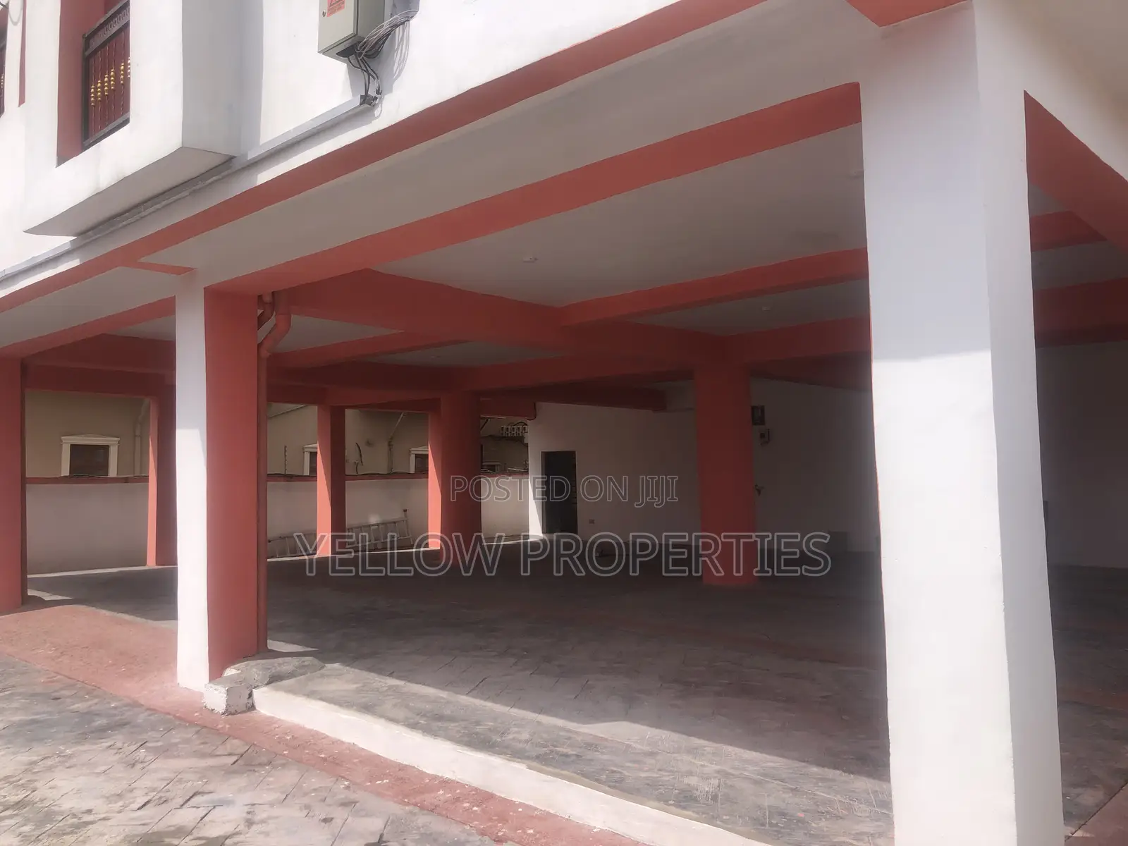 Furnished 2bdrm Apartment in Lakeveiw Estate, Amuwo-Odofin for sale in Amuwo-Odofin